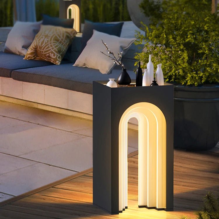 Arched Solar Table Light — IP65 Waterproof Outdoor Lamp, Dusk-to-Dawn Sensor, Remote Control