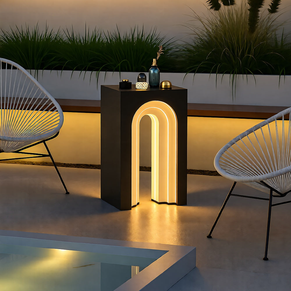 Arched Solar Table Light — IP65 Waterproof Outdoor Lamp, Dusk-to-Dawn Sensor, Remote Control