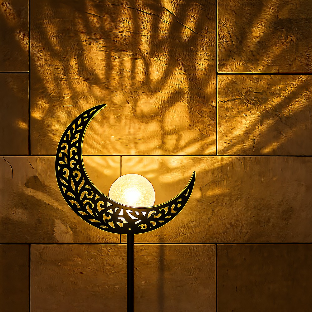 Half-Moon Solar Garden Light — Iron & Glass Pathway Stake Light, IP55 Weather-Resistant