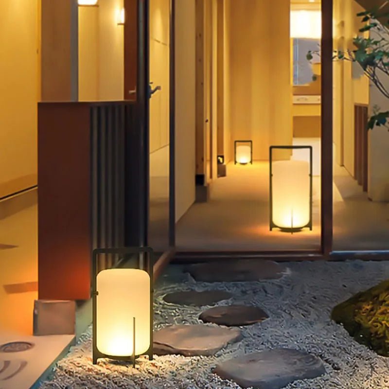 Solar Akari Lamp — Sculptural Carbon Steel & Glass Garden Light, Dusk-to-Dawn, IP65
