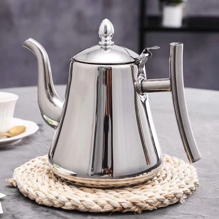 Stainless Steel Electric Kettle — Built-In Filter, Ergonomic Handle, 1L & 1.5L, Silver or Gold