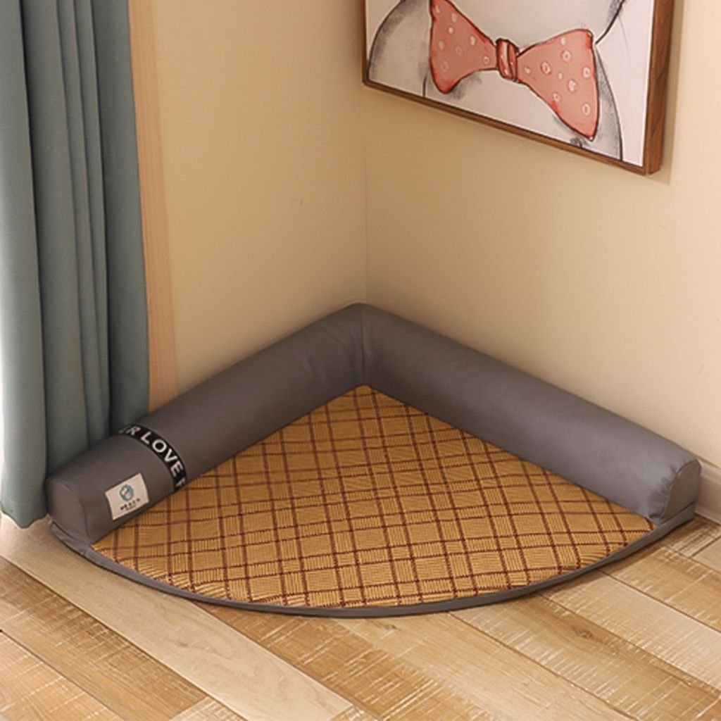 Milo Triangular Cooling Pet Bed — Bamboo Fiber Surface, Corner-Fit, Non-Slip, S–L
