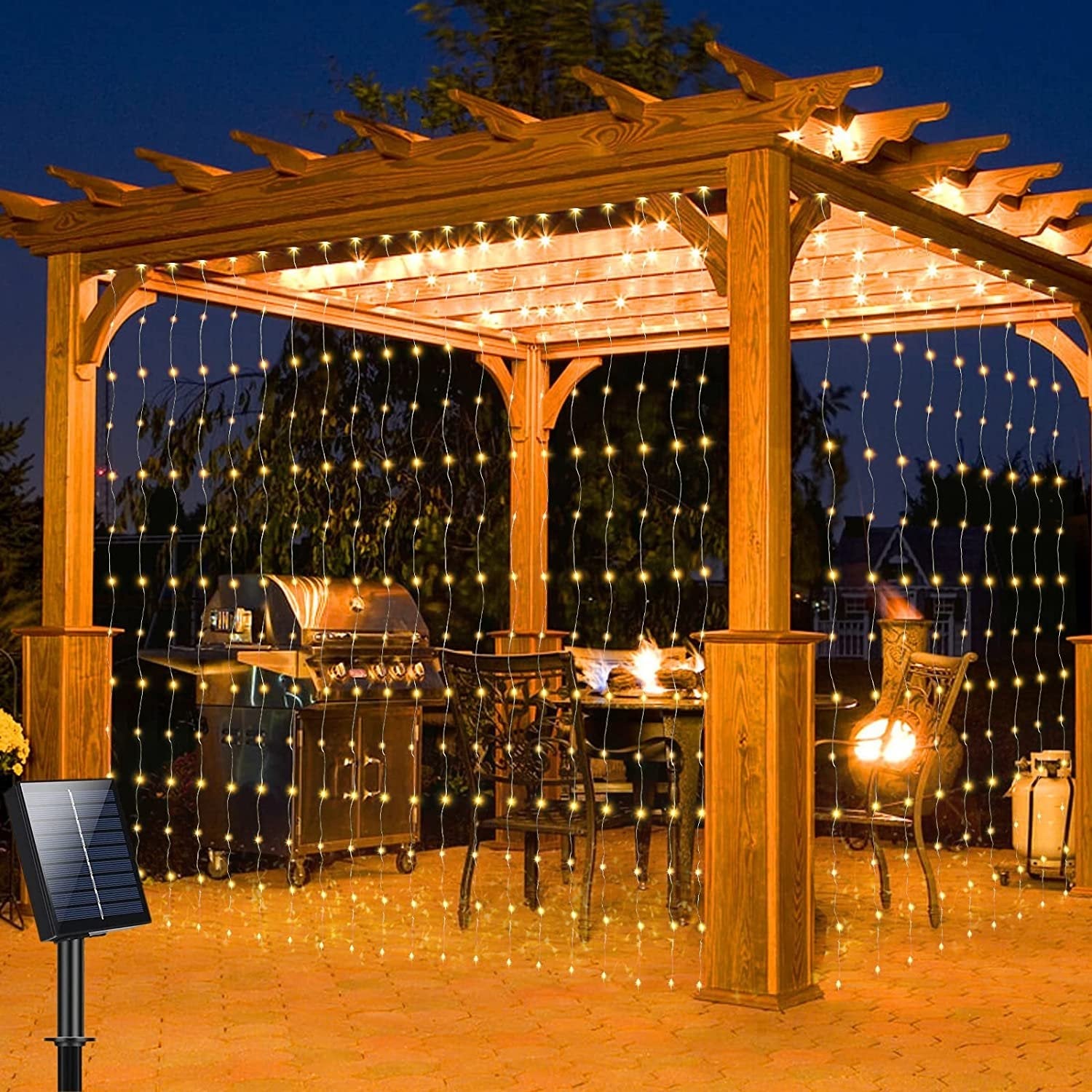 Solar Curtain Lights — 300 LED Glowing Backdrop, 7 × 10 ft, Dusk-to-Dawn, IP65