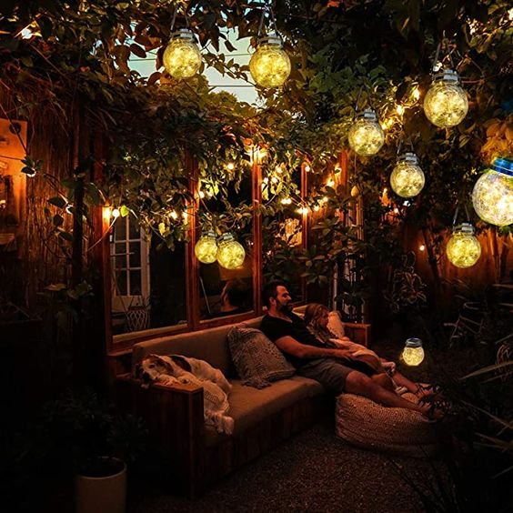 Solar Crackled Glass Globe Lantern — Warm LED with Hemp Rope Accent, Dusk-to-Dawn, IP65