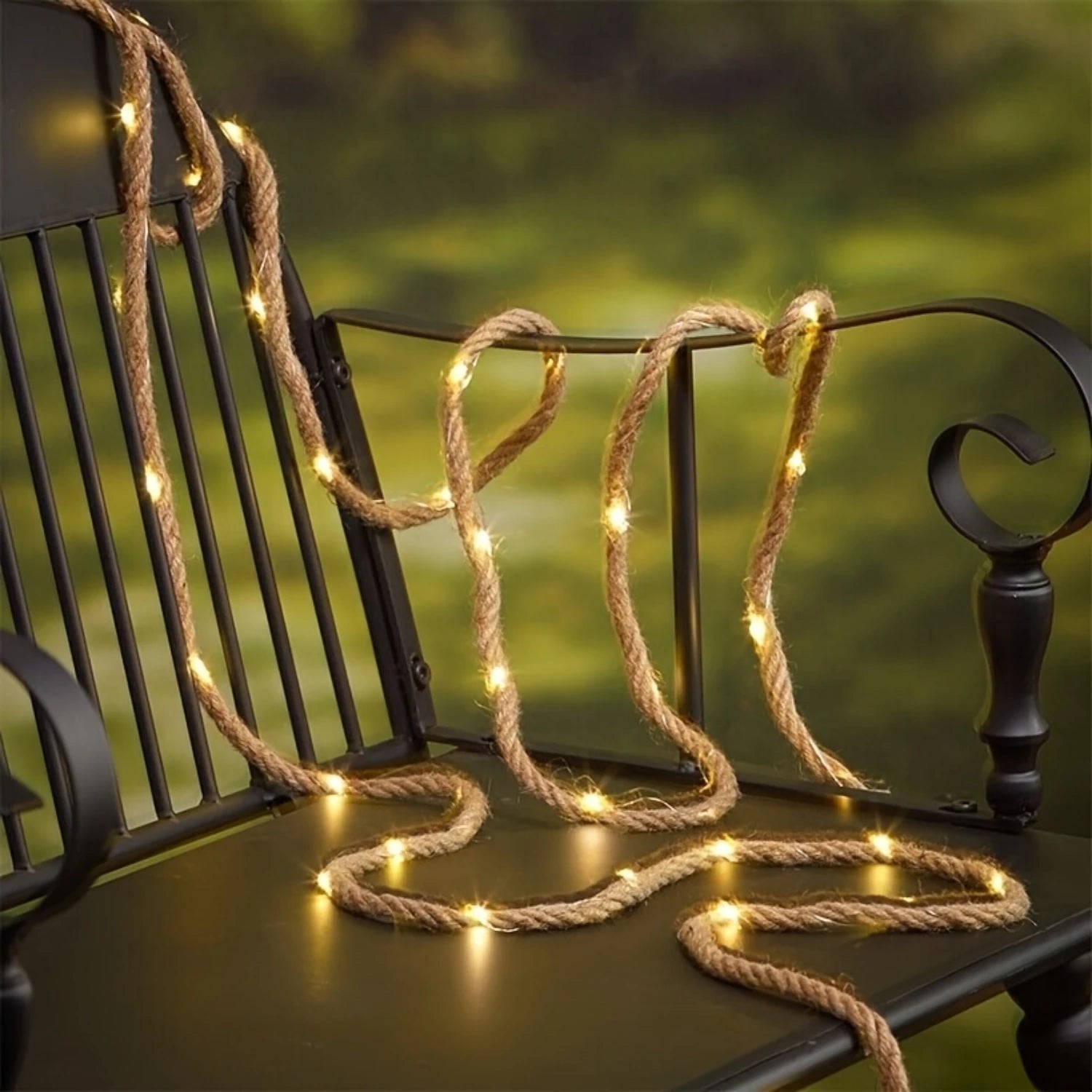 Solar Hemp Rope Light — 100 LED on 5m Natural Rope, Dusk-to-Dawn, IP65