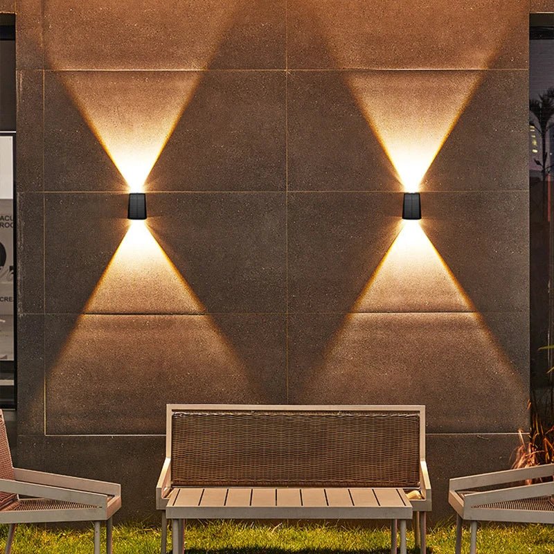 Solar LED Wall Light — Wireless Dusk-to-Dawn Outdoor Sconce, IP44