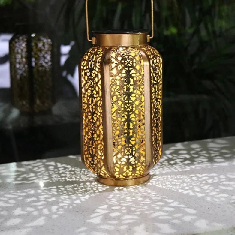 Solar Art Deco Lantern — Geometric Vintage LED Garden Light, Dusk-to-Dawn, IP44