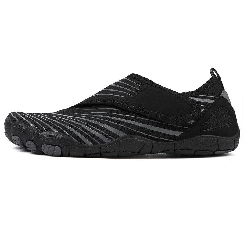 Solyn Slip-On Athletic Shoes in Black — Breathable Mesh, Low-Profile Sole