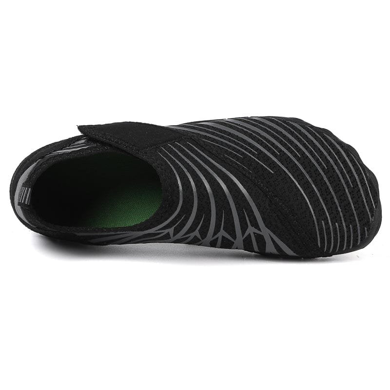 Solyn Slip-On Athletic Shoes in Black — Breathable Mesh, Low-Profile Sole