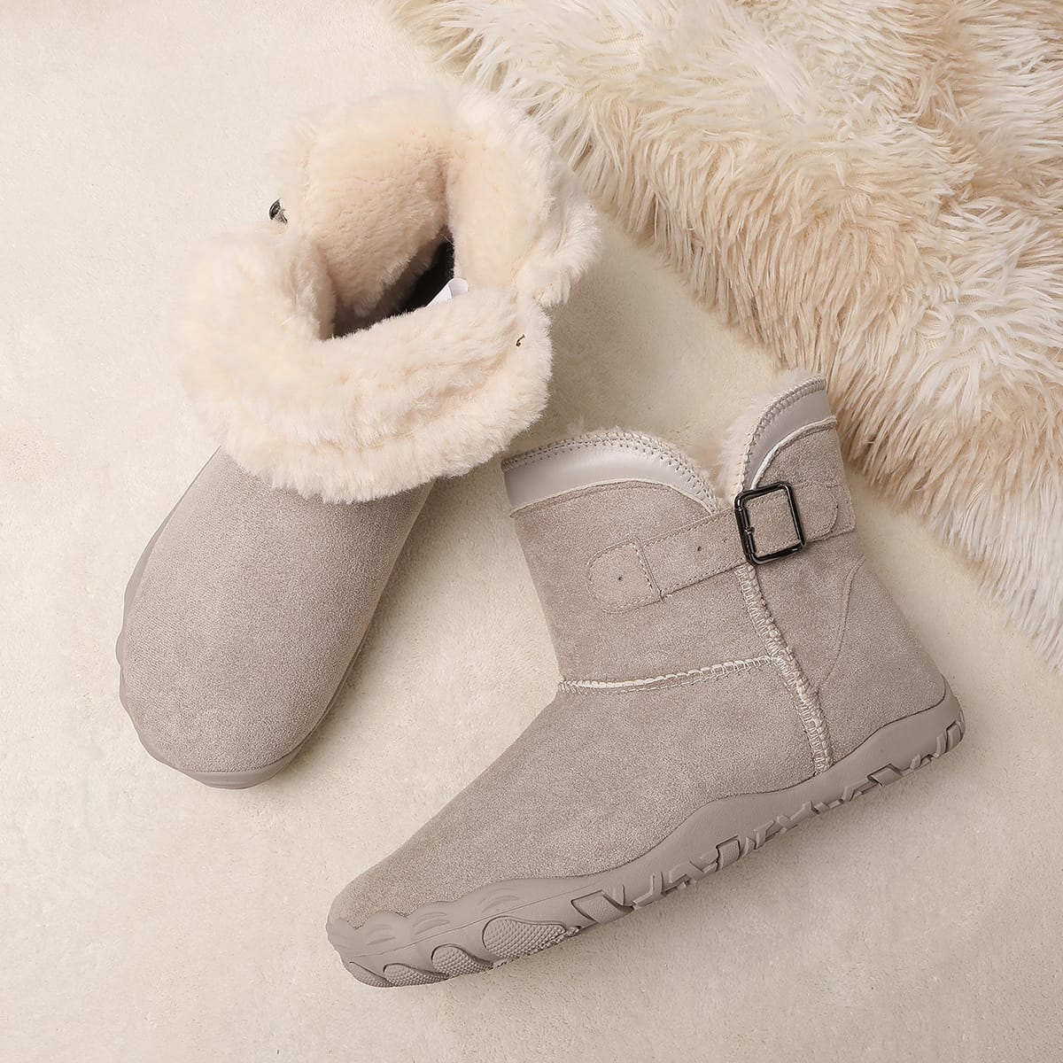 CloudHug Insulated Winter Boots, Flexible Sole, Lightweight, Minimalist Design for Cold Weather