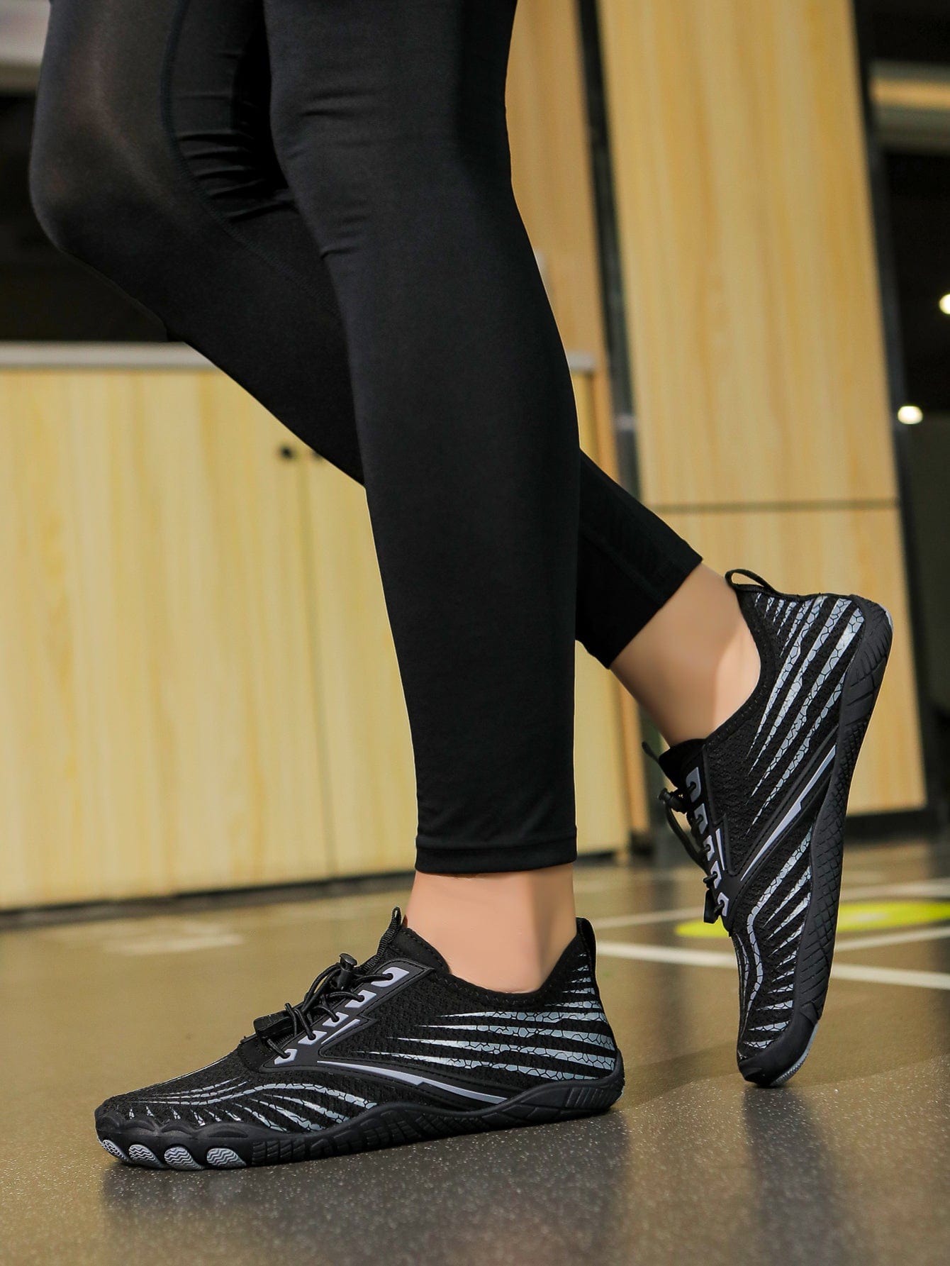 Flexto Unisex Barefoot Shoes, Ultra-Flex Sole, Breathable Mesh, Lightweight Training and Travel
