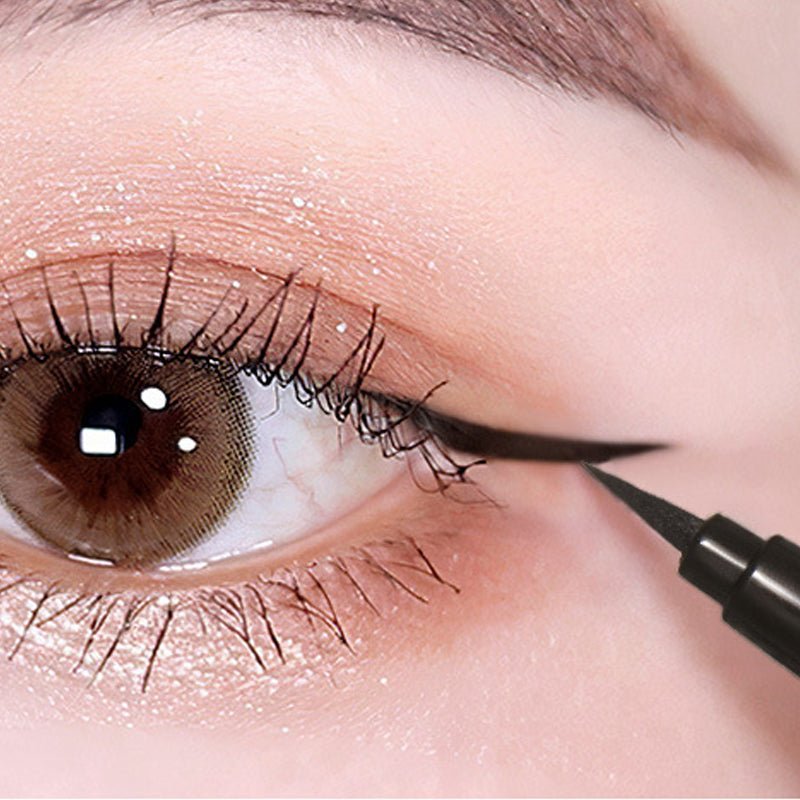 Waterproof Liquid Eyeliner Pen — Ultra-Fine 0.01mm Precision Tip, Quick-Dry Jet Black, 1ml
