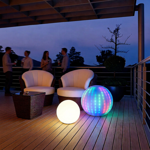 Globe Light LED - lifestyle image, in use